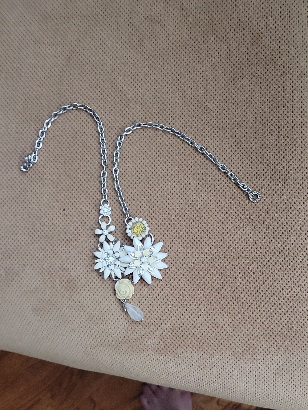 Silver Toned Floral Statement Necklace with White and Cream Flowers